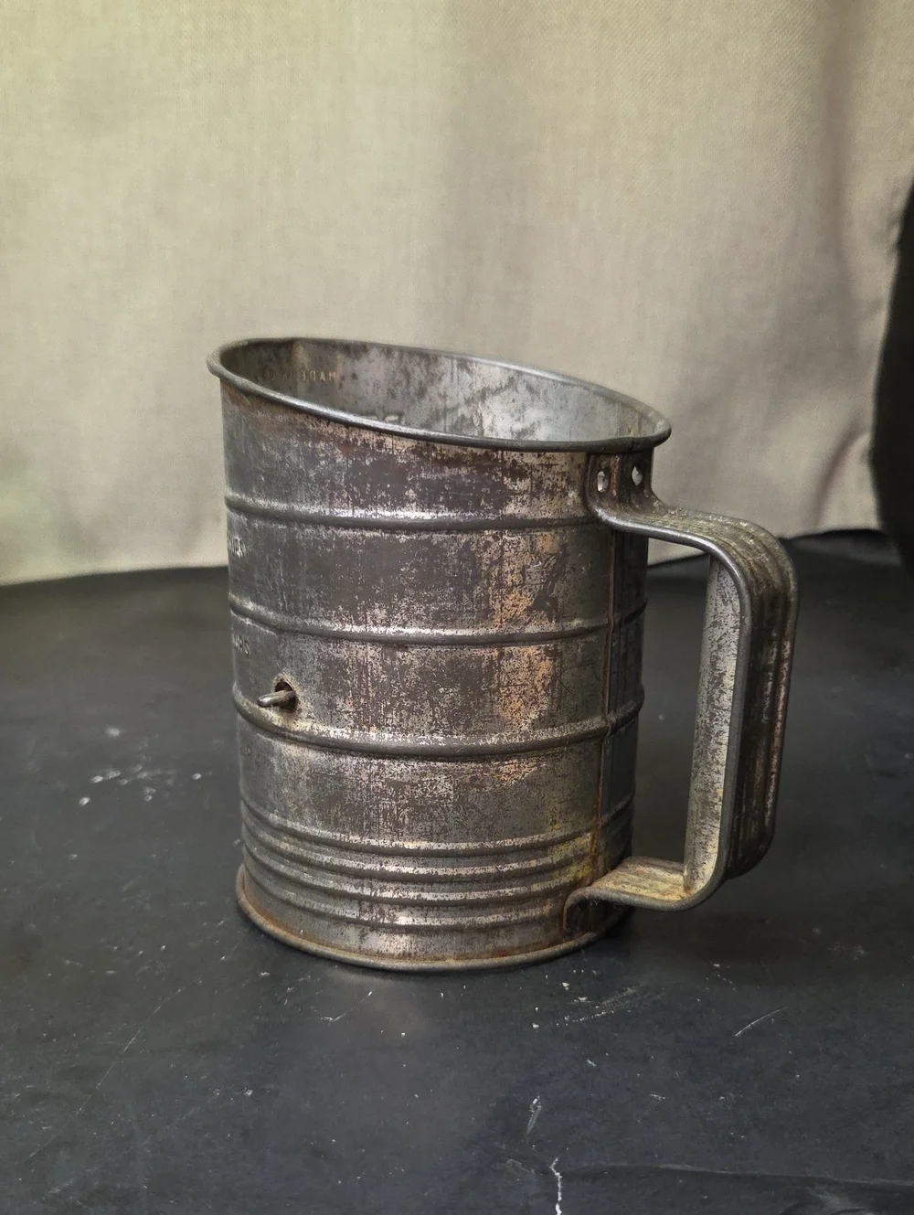 Vtg Bromwells Measuring Sifter 3 cup Guaranteed, Potato/ Rice Masher